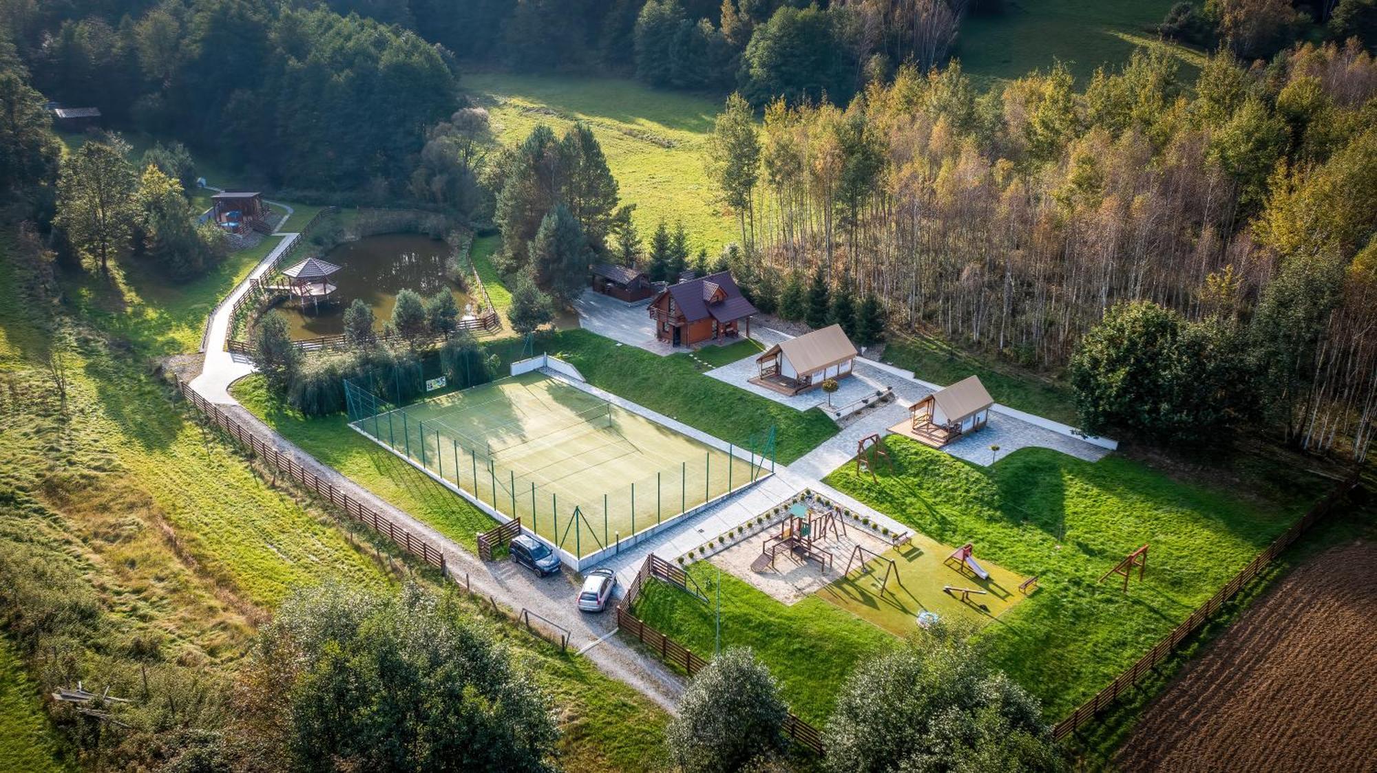 Hotel Glamping Pod Gwiazdami Pietrusza Wola Exterior foto