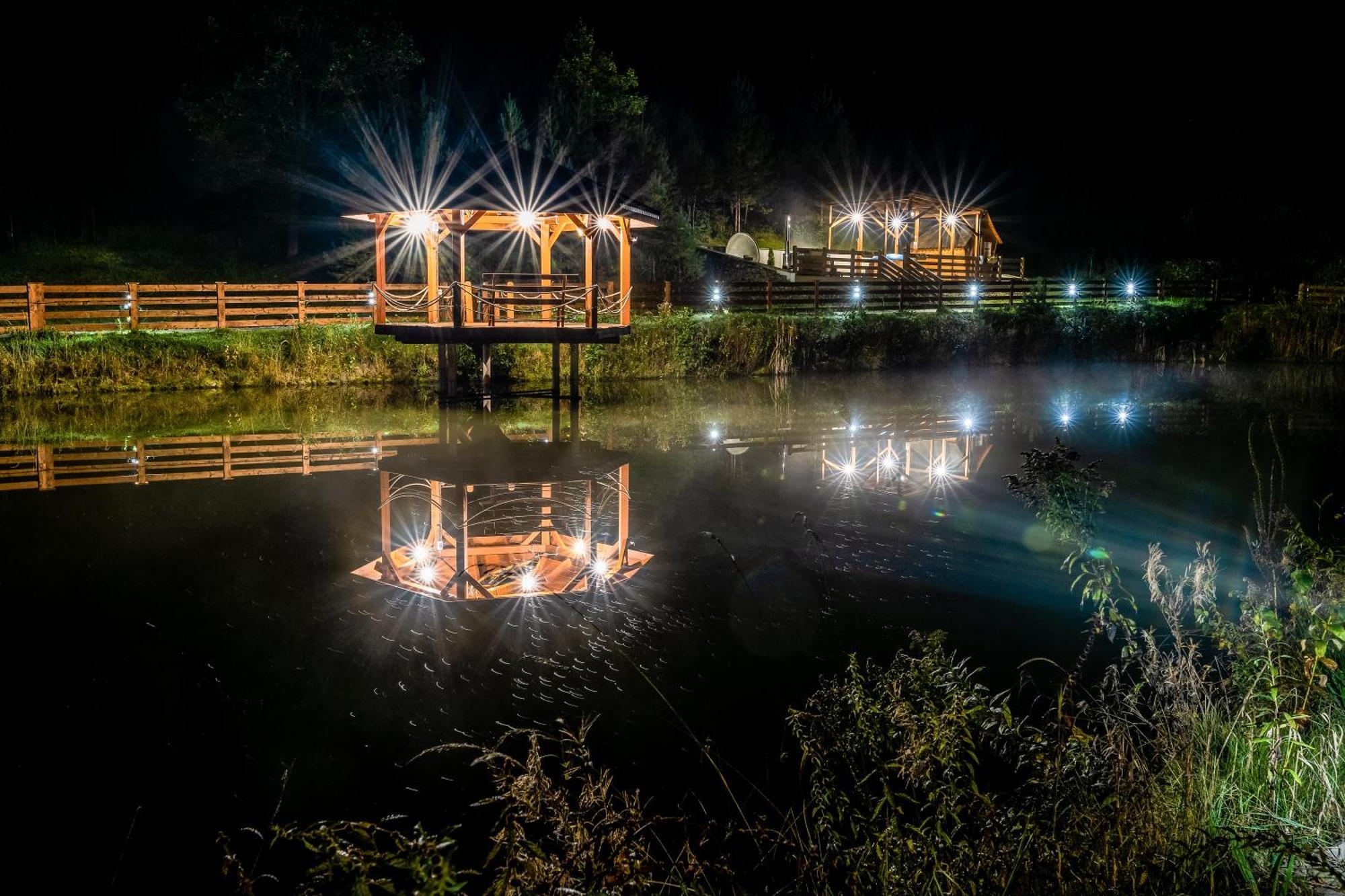 Hotel Glamping Pod Gwiazdami Pietrusza Wola Exterior foto